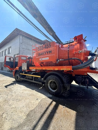Илосос АВИ 8+1 на шасси Камаз 53605
