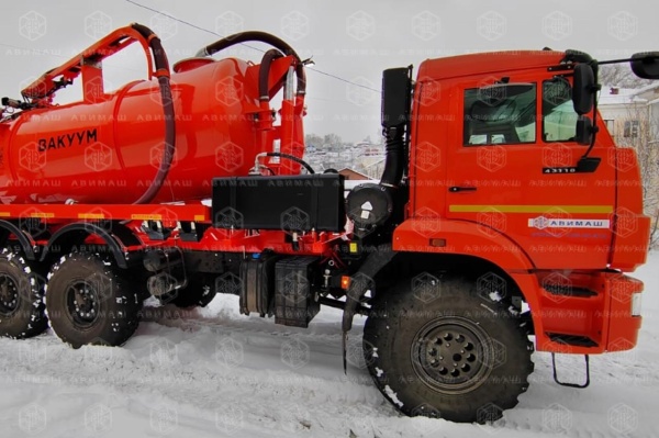 Автоцистерна вакуумная илососная АВИ-10 на КАМАЗ 43118 (Jurop PNR-124)