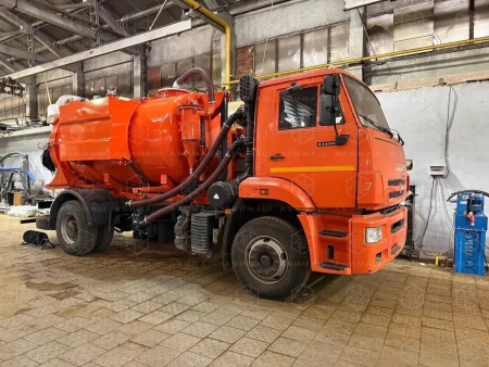 Илосос АВИ 8+1 на шасси Камаз 53605
